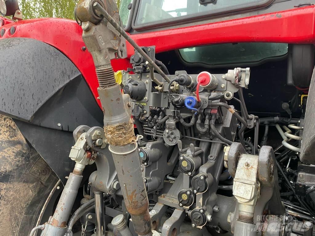 Massey Ferguson 7726 Traktorit