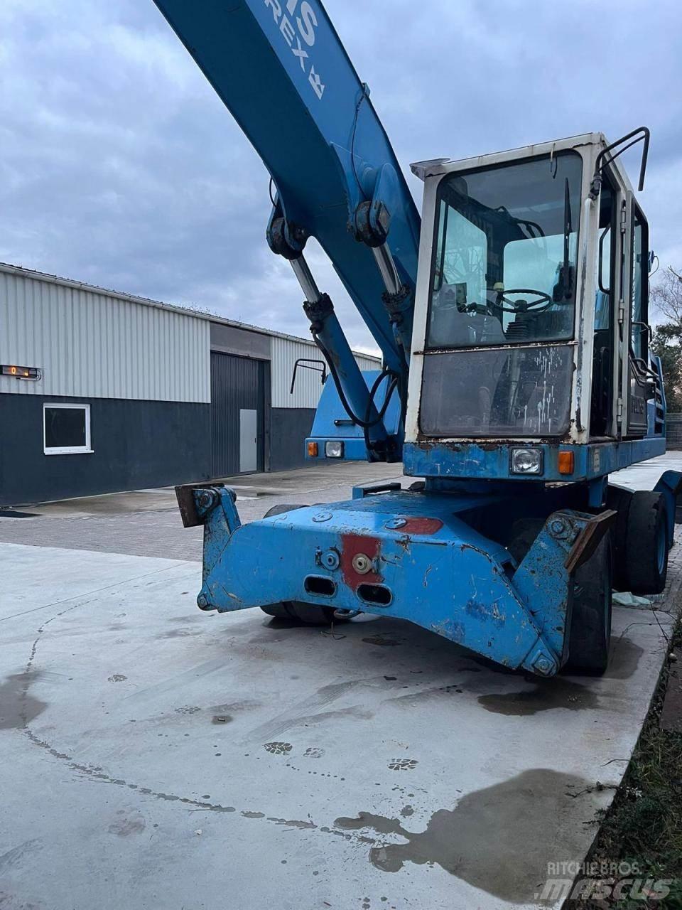 Fuchs MHL 331 Pyöräkaivukoneet