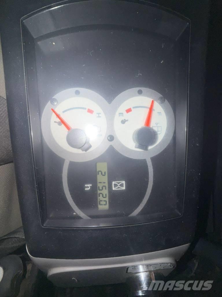 Komatsu PC 27 Minikaivukoneet < 7t