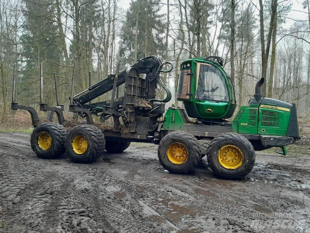 John Deere 1110 E Kuormatraktorit