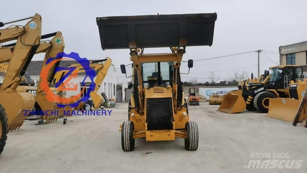 JCB 3 CX Kaivurikuormaajat