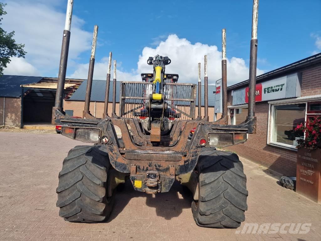 Komatsu 855 Kuormatraktorit