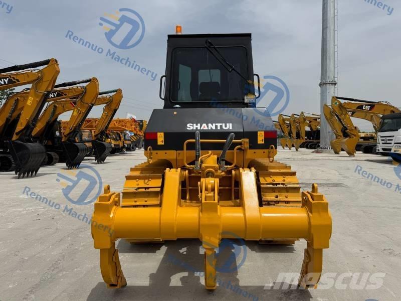 Shantui SD 16 Telaketjupuskutraktorit