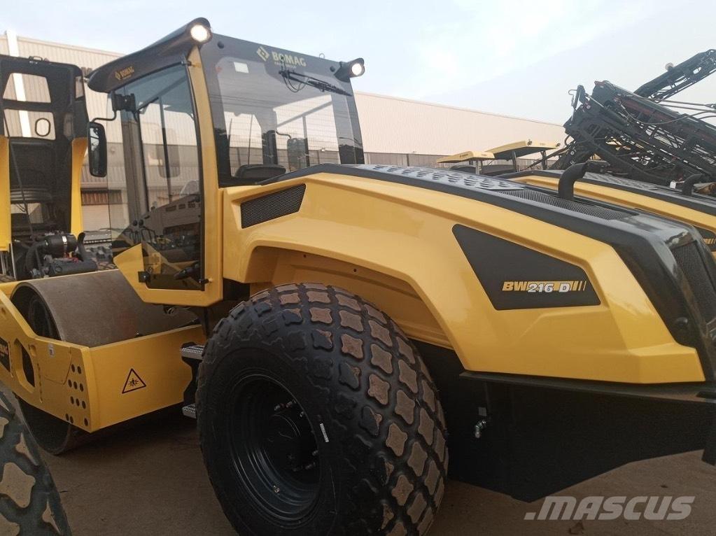 Bomag BW 216 D-5 SL Yksivalssijyrät