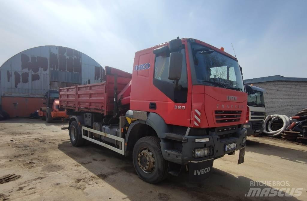 Iveco Trakker 380 Sora- ja kippiautot