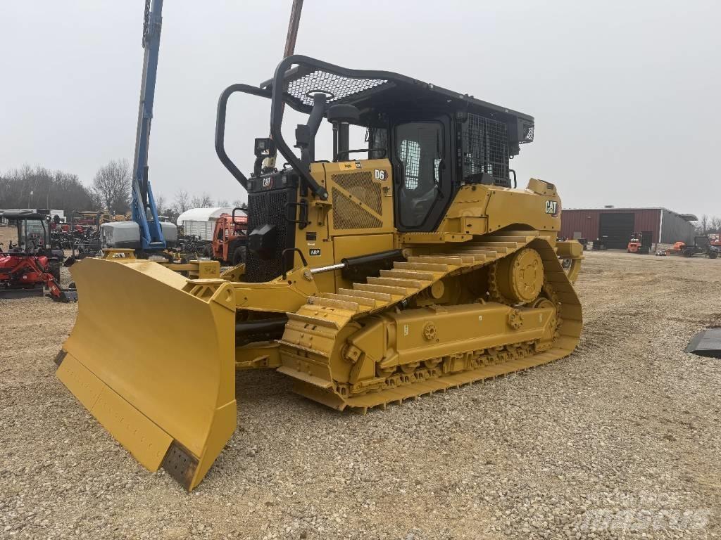 CAT D6 LGP Telaketjupuskutraktorit