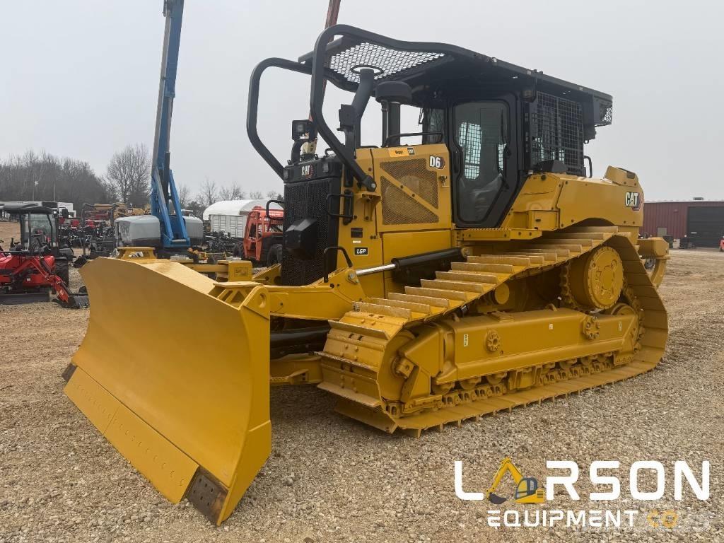 CAT D6 LGP Telaketjupuskutraktorit