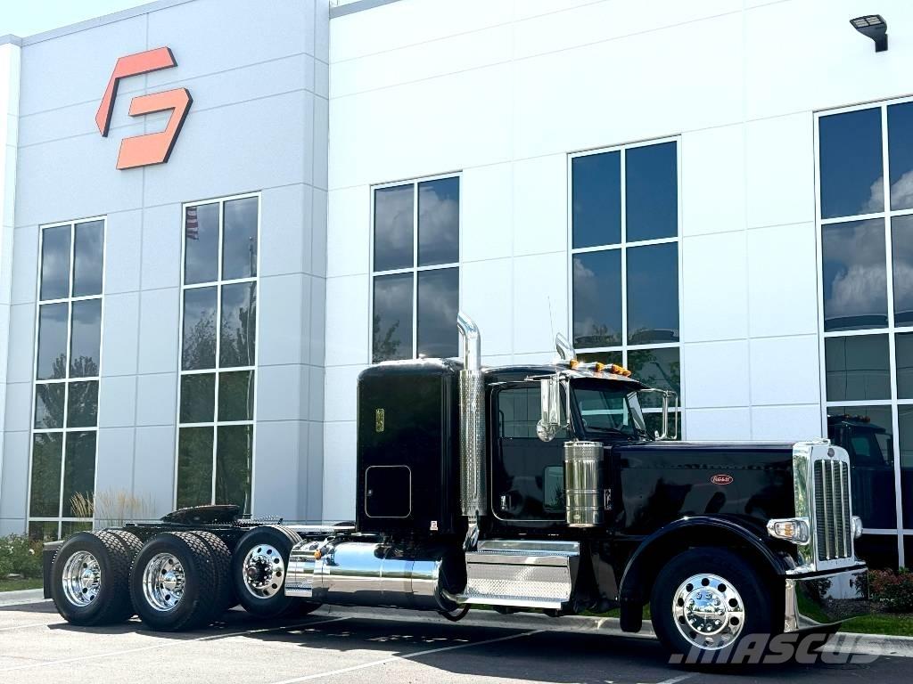 Peterbilt 389 Vetopöytäautot