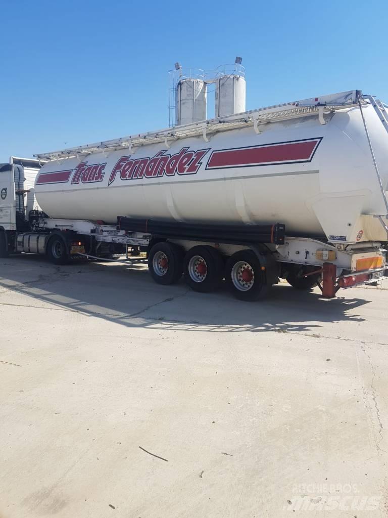 Fruehauf BENALU TC34 Säiliöpuoliperävaunut