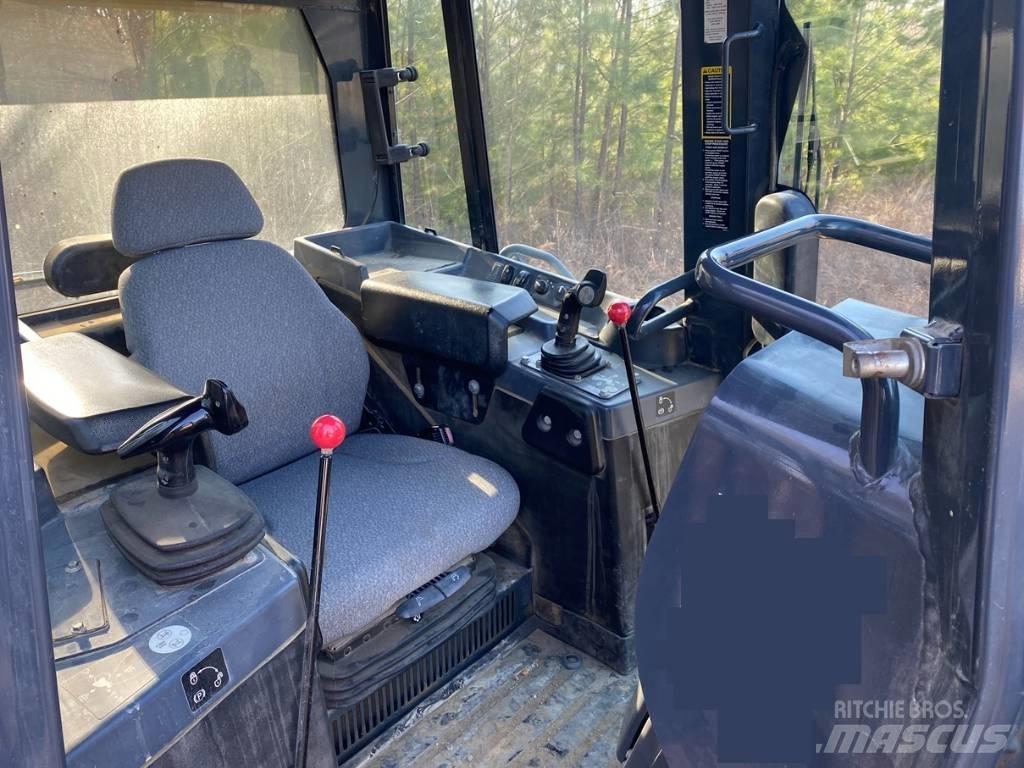 John Deere 850 K LGP Telaketjupuskutraktorit