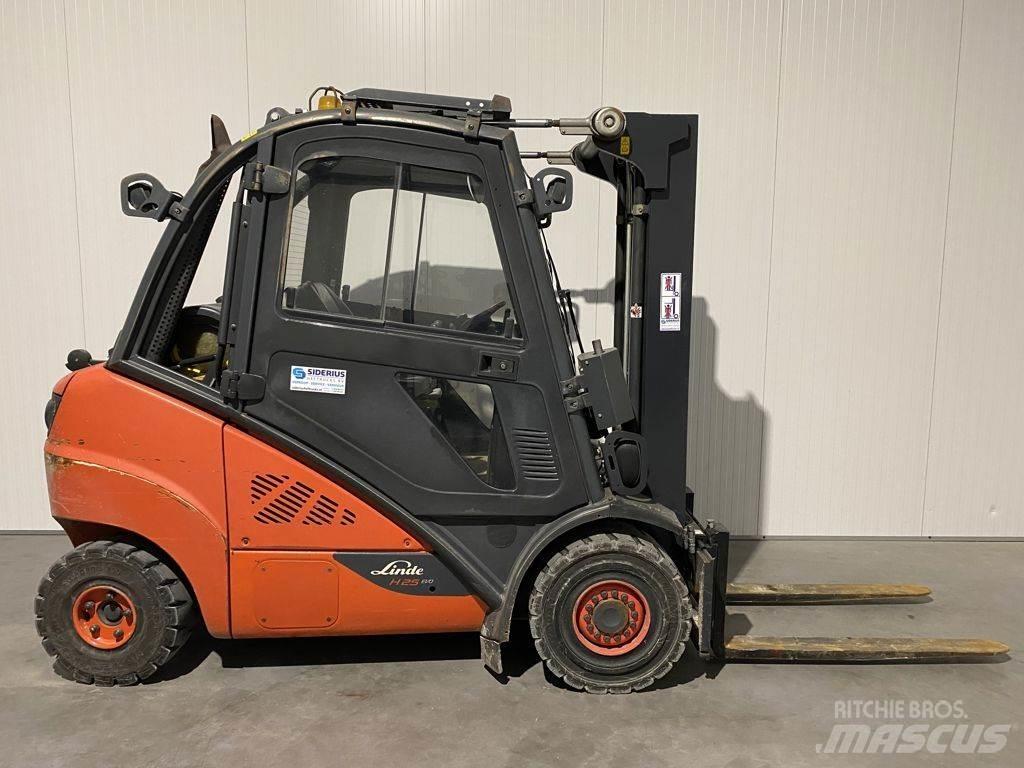 Linde H25T-393 Nestekaasutrukit