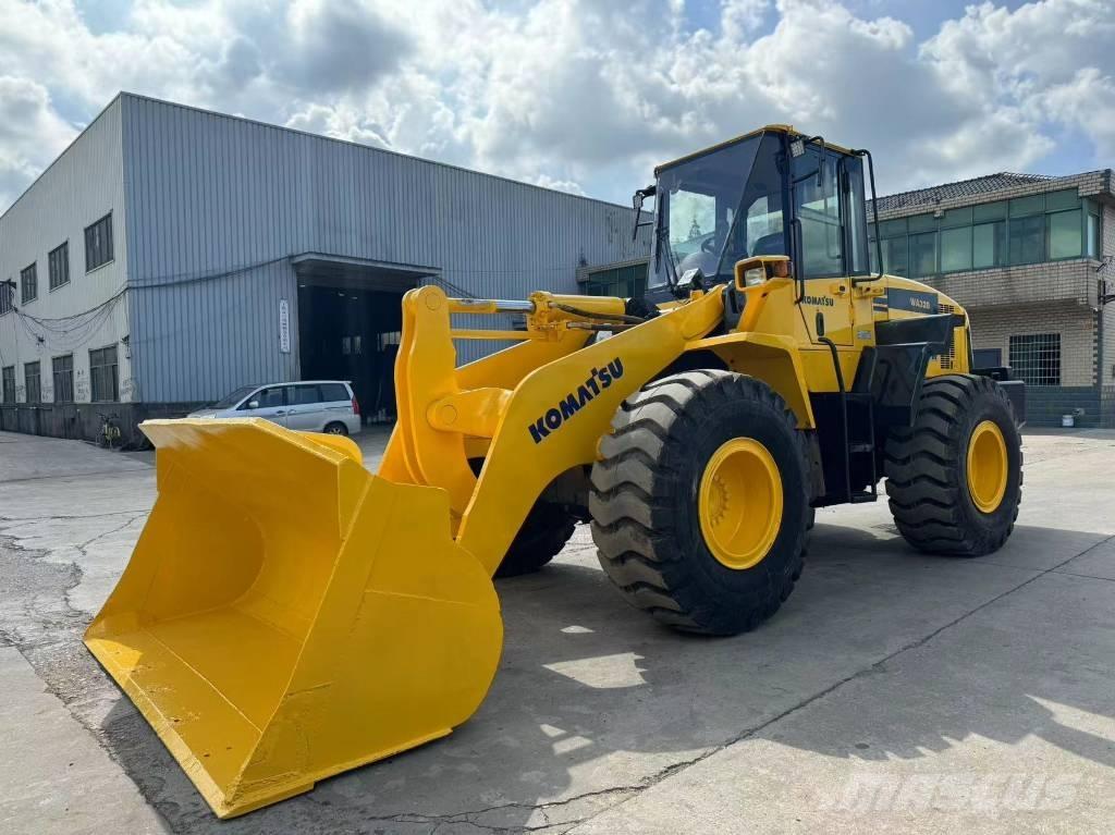 Komatsu WA 320-5 Pyöräkuormaajat