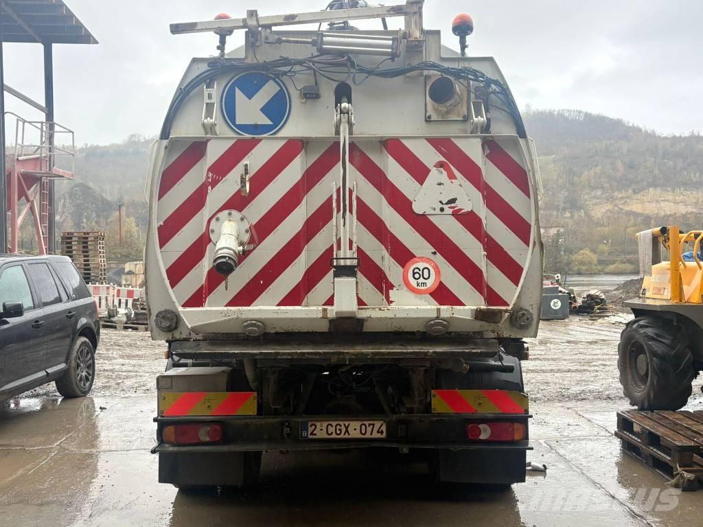 Renault 44CA6 Lakaisukoneet