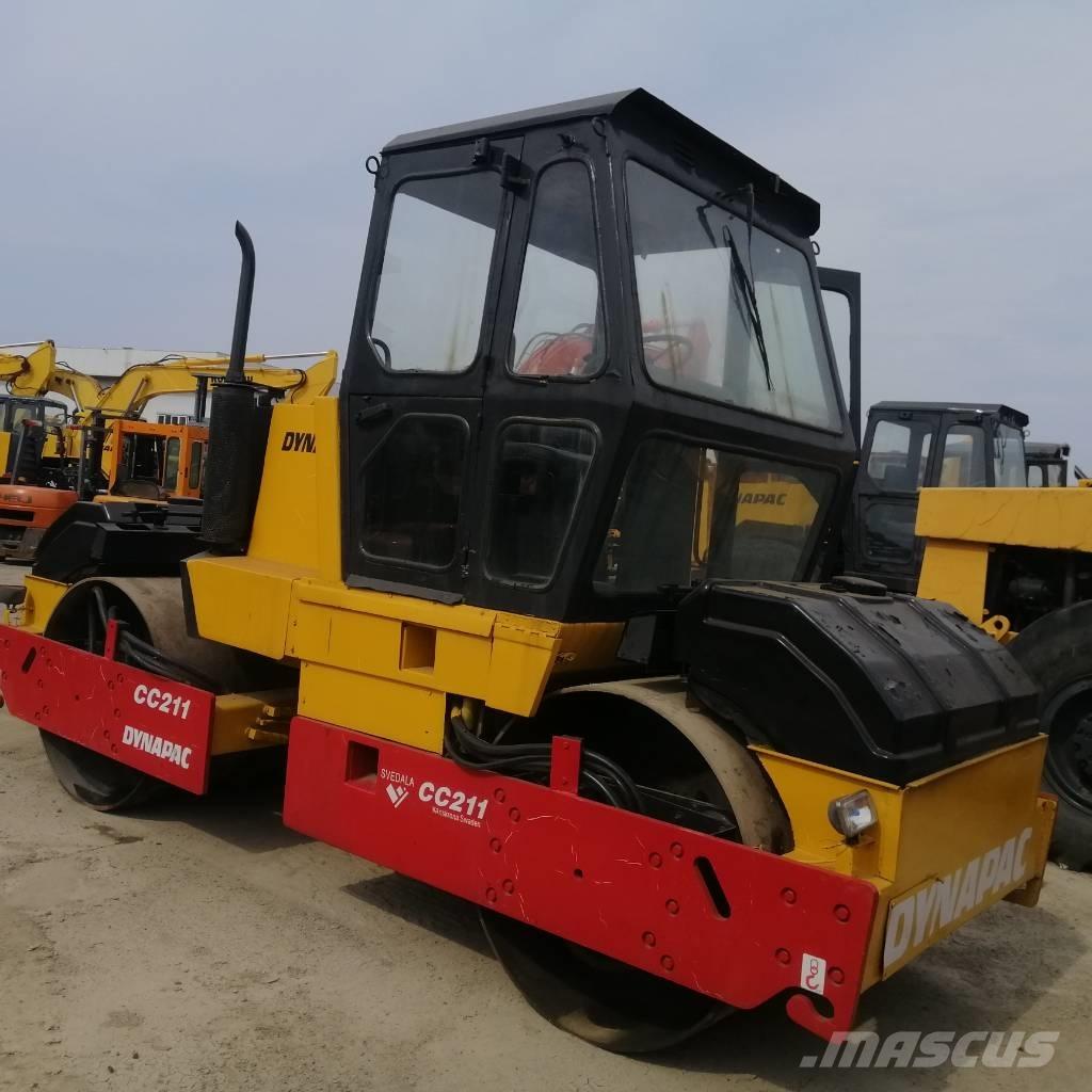 Dynapac CC 211 Tandemjyrät