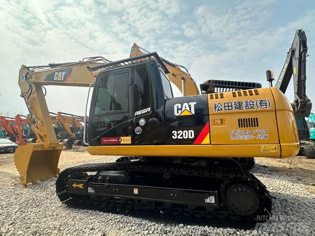 CAT 320 D Telakaivukoneet