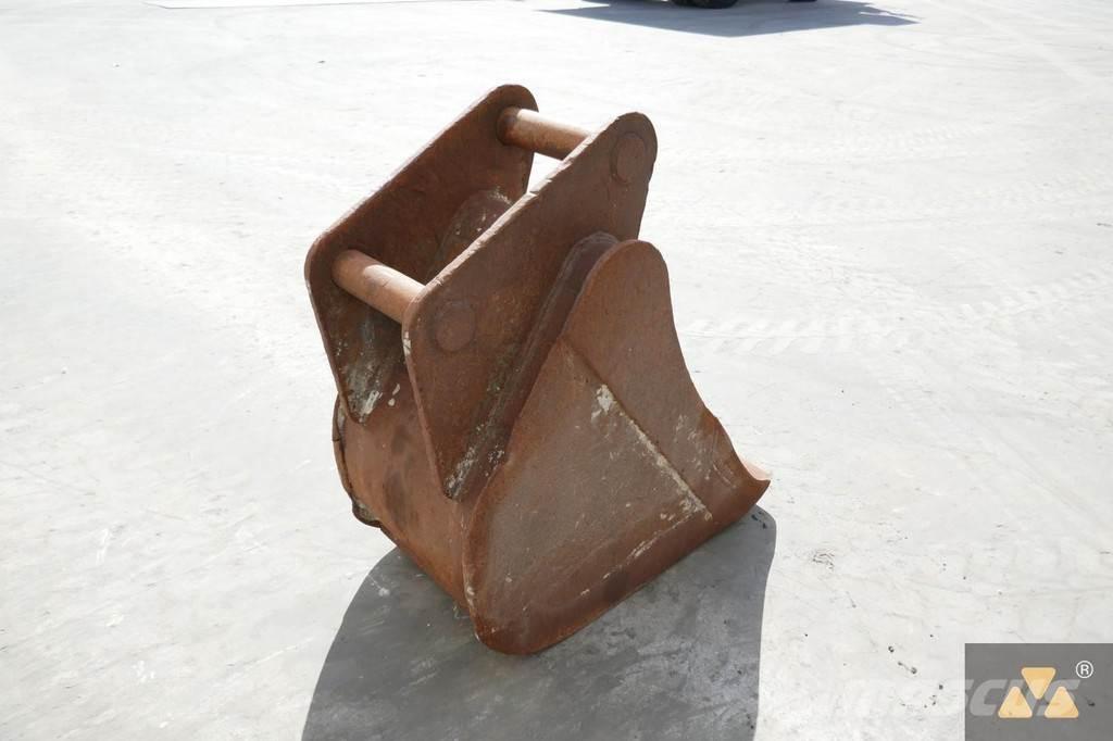 CAT 320 Bucket Kauhat