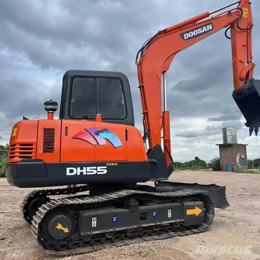 Doosan DH55 Minikaivukoneet < 7t