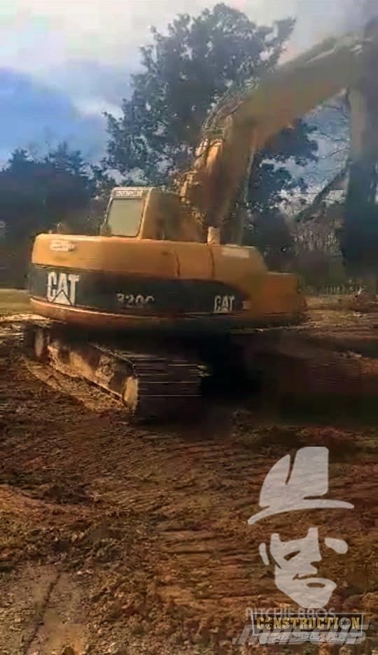 CAT 320 C LU Telakaivukoneet