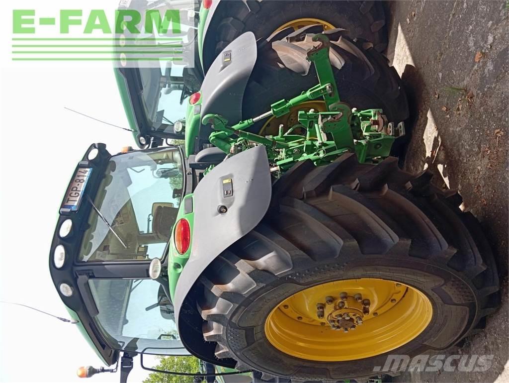 John Deere 6215R Traktorit