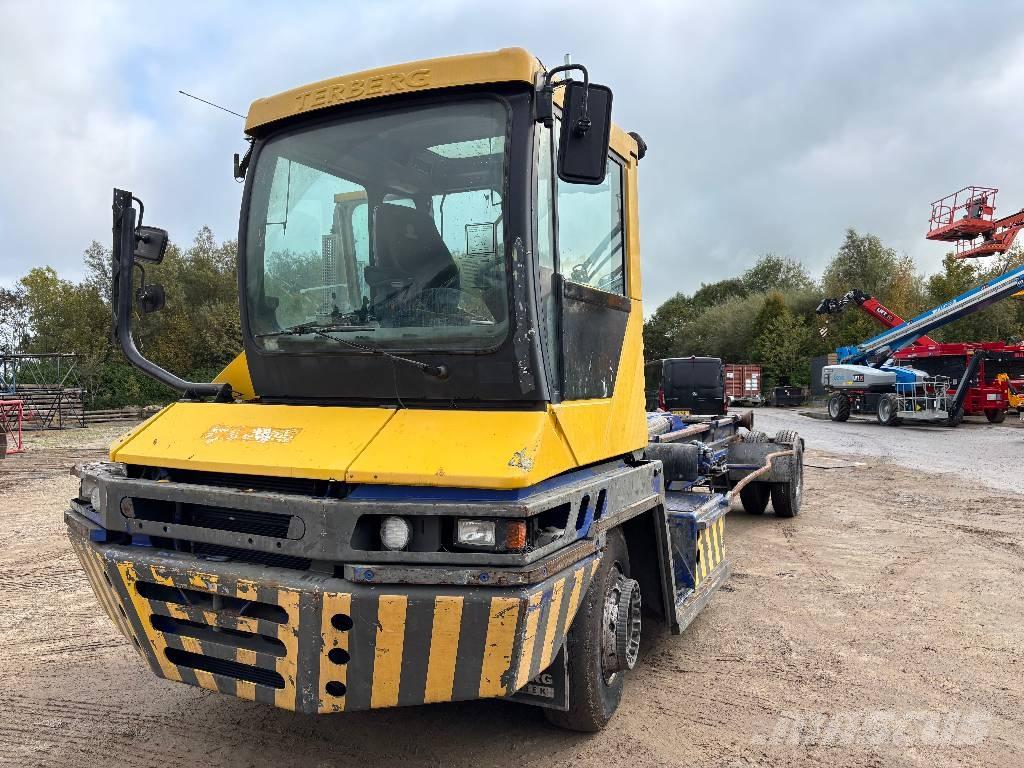 Terberg 115 Terminaalitraktorit