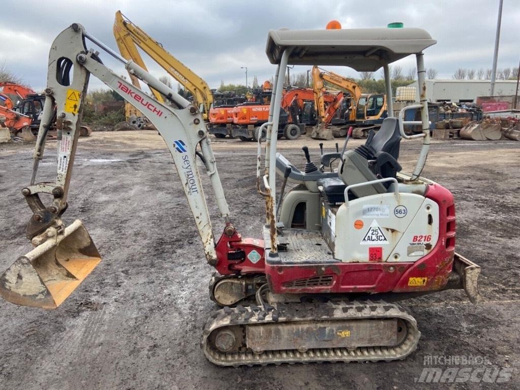 Takeuchi TB 216 Minikaivukoneet < 7t
