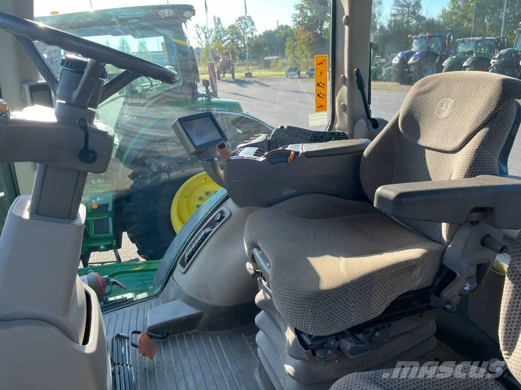 John Deere 7200 R Traktorit
