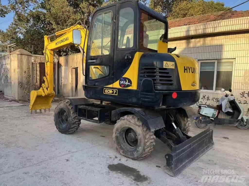 Hyundai 60 W Pyöräkaivukoneet