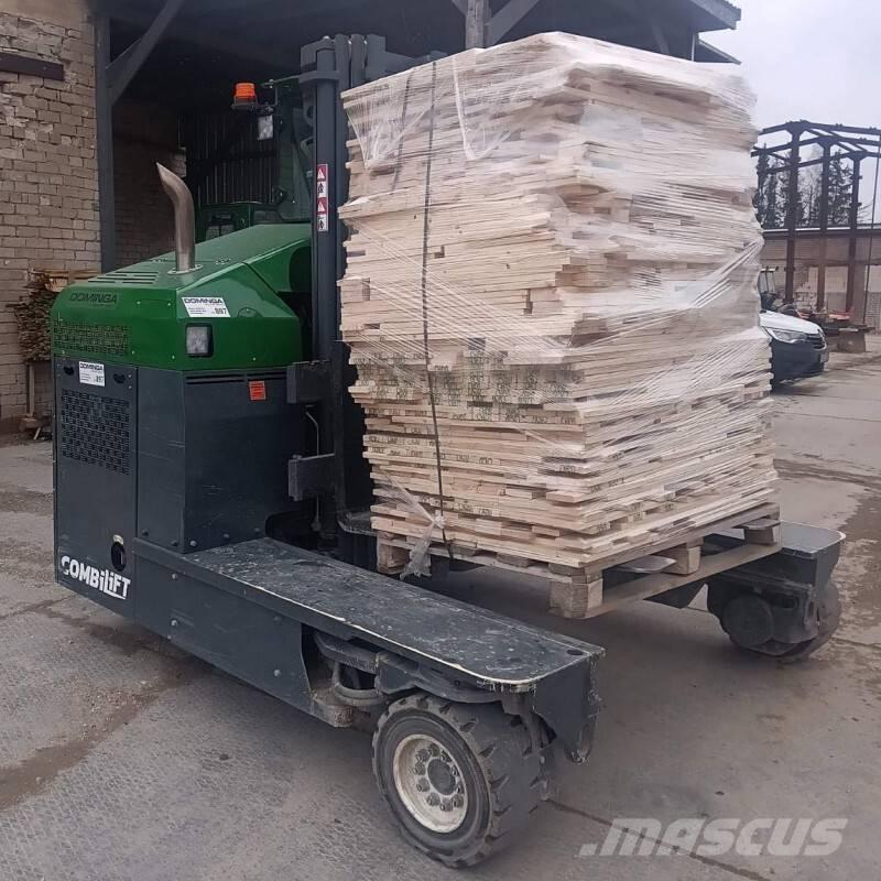 Combilift C 4000 MK4 Nelitietrukit