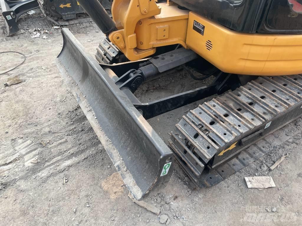 CAT 303.5ECR Minikaivukoneet < 7t