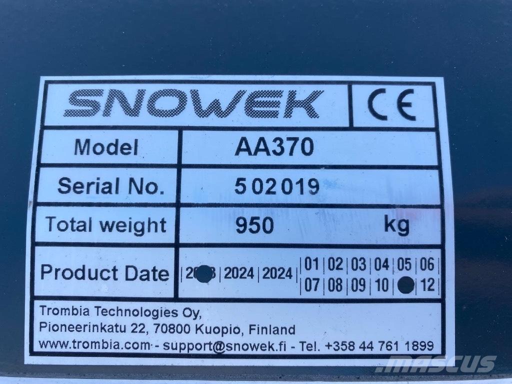 Snowek AA 370 Lumiaurat