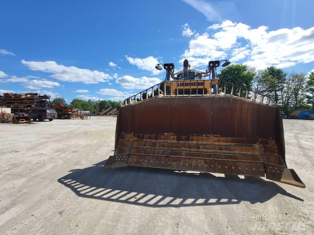 Liebherr 764 Telaketjupuskutraktorit
