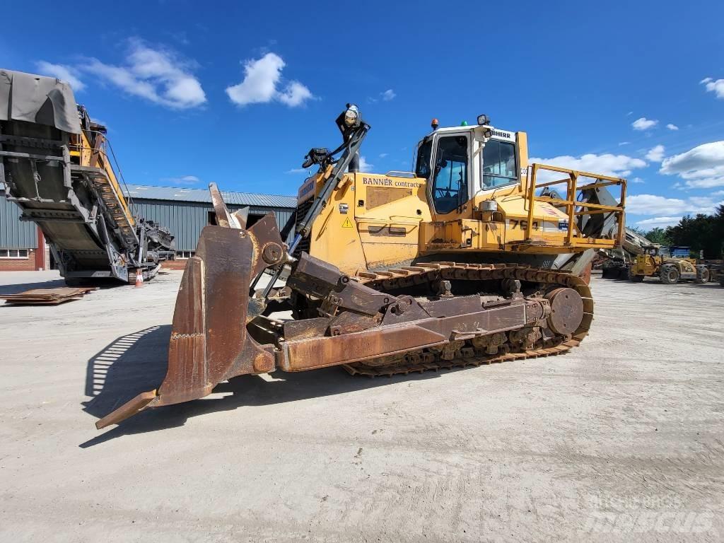 Liebherr 764 Telaketjupuskutraktorit