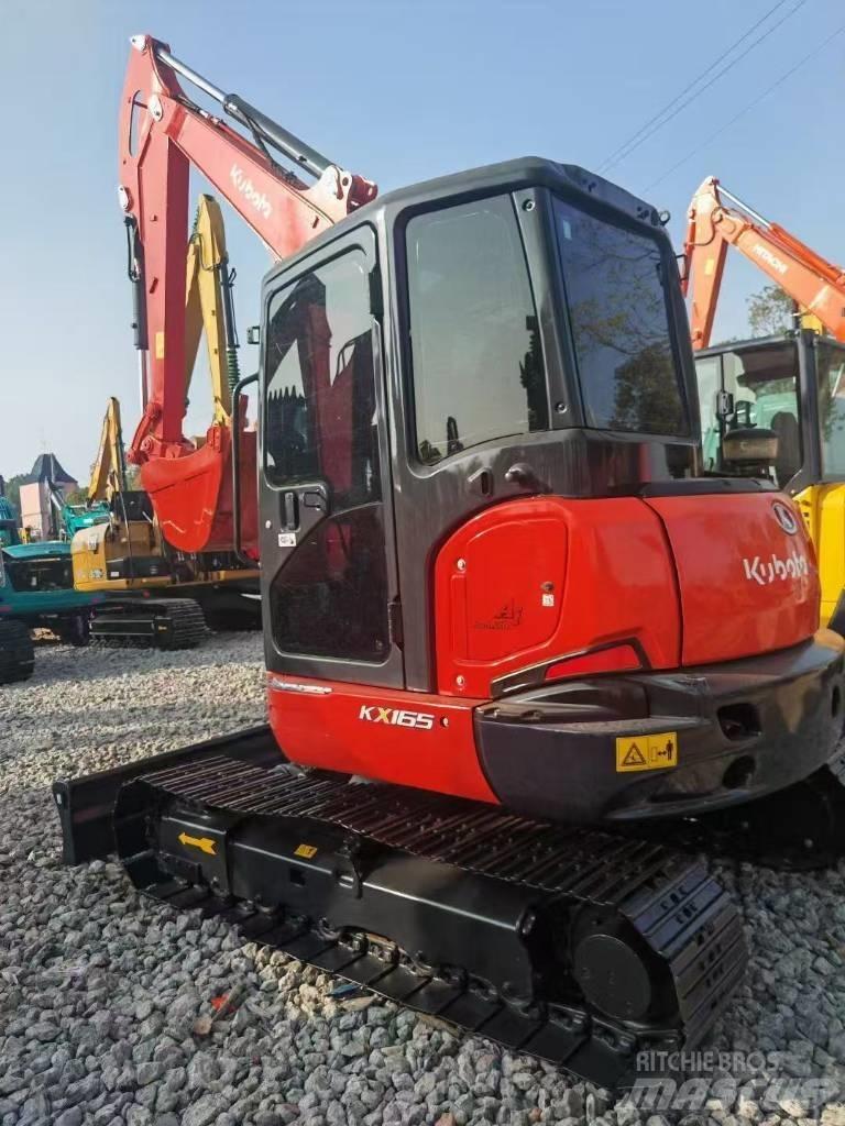 Kubota 165 Telakaivukoneet