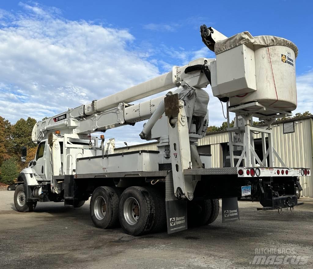 Terex TM 100 Nostolava-autot