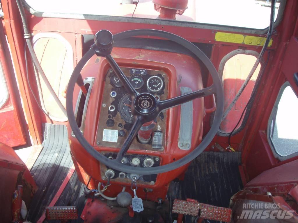Volvo BM T 814 Traktorit