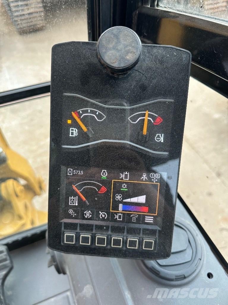 CAT 302 Minikaivukoneet < 7t