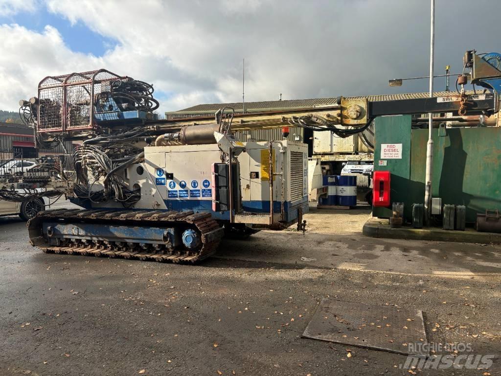 Klemm 709 Paalutuskoneet
