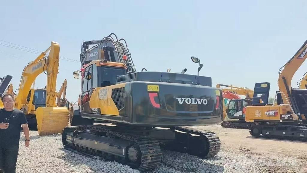 Volvo EC 300 D L Telakaivukoneet