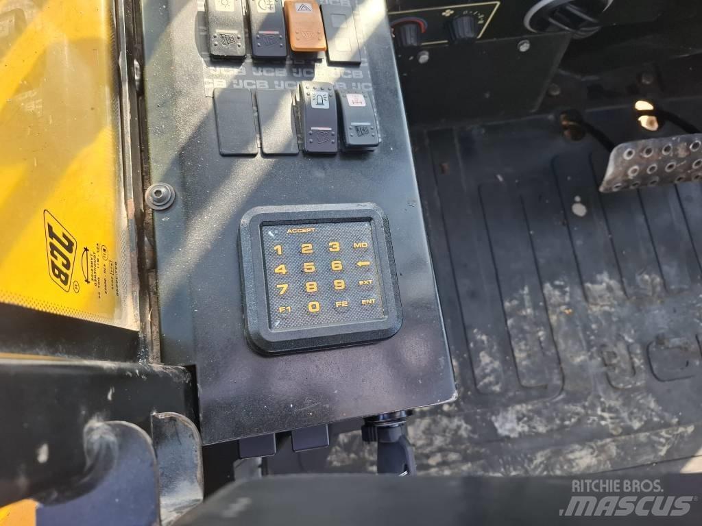 JCB 926 Diesel trucks