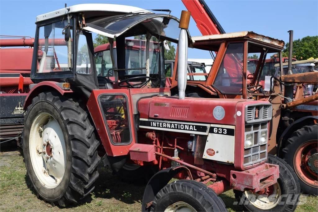 Case IH 733 Traktorit