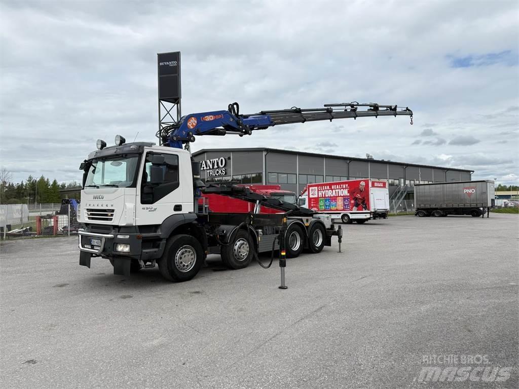 Iveco 410T45 8x4 Nosturiautot