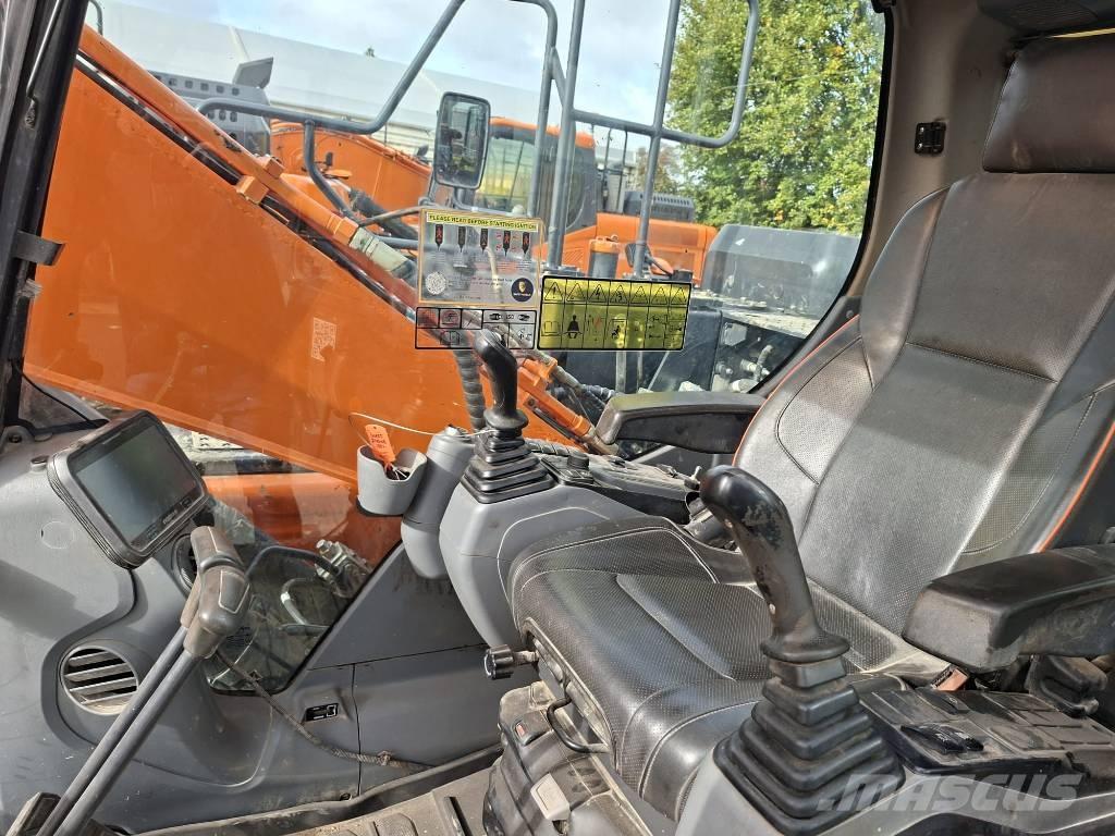 Doosan DX140LC-7 Telakaivukoneet
