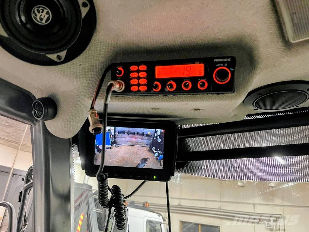 Liebherr L 524 Pyöräkuormaajat