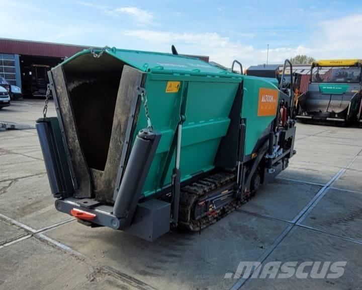 Vögele SUPER 800 Asfalttikoneet