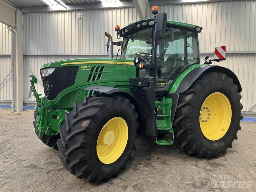 John Deere 6215R Traktorit