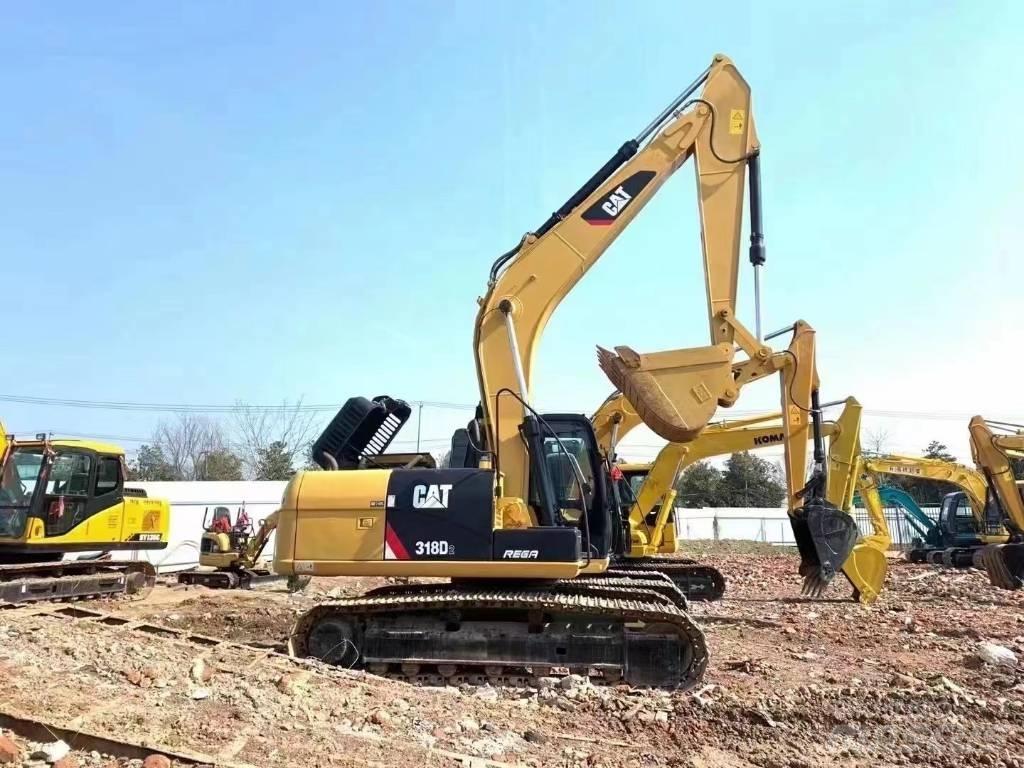 CAT 318D Telakaivukoneet