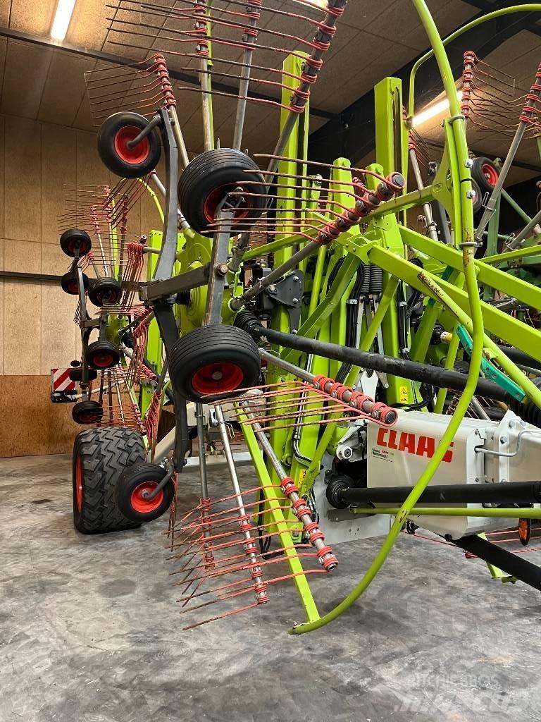 CLAAS Liner 4000 HHV Pöyhimet ja haravat