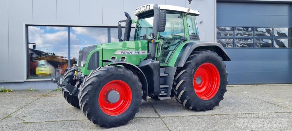 Fendt 716 Vario TMS Traktorit