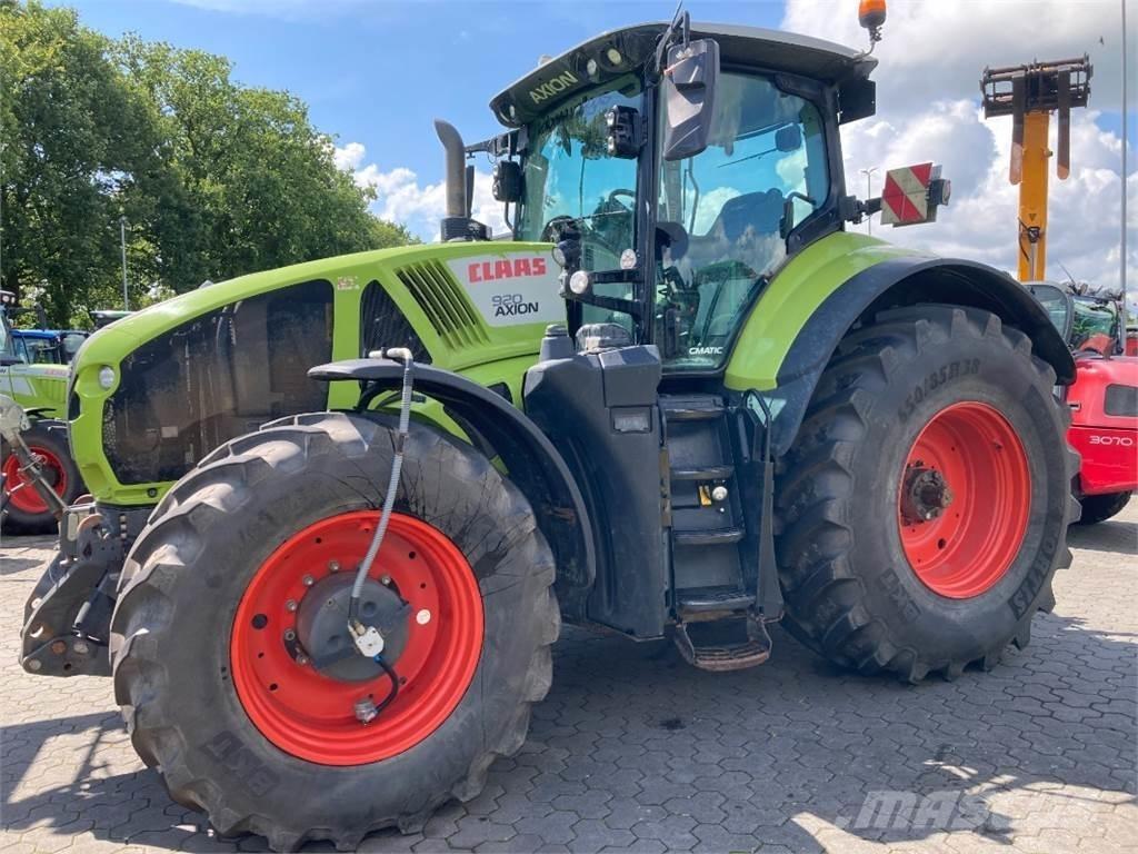 CLAAS Axion 920 Traktorit