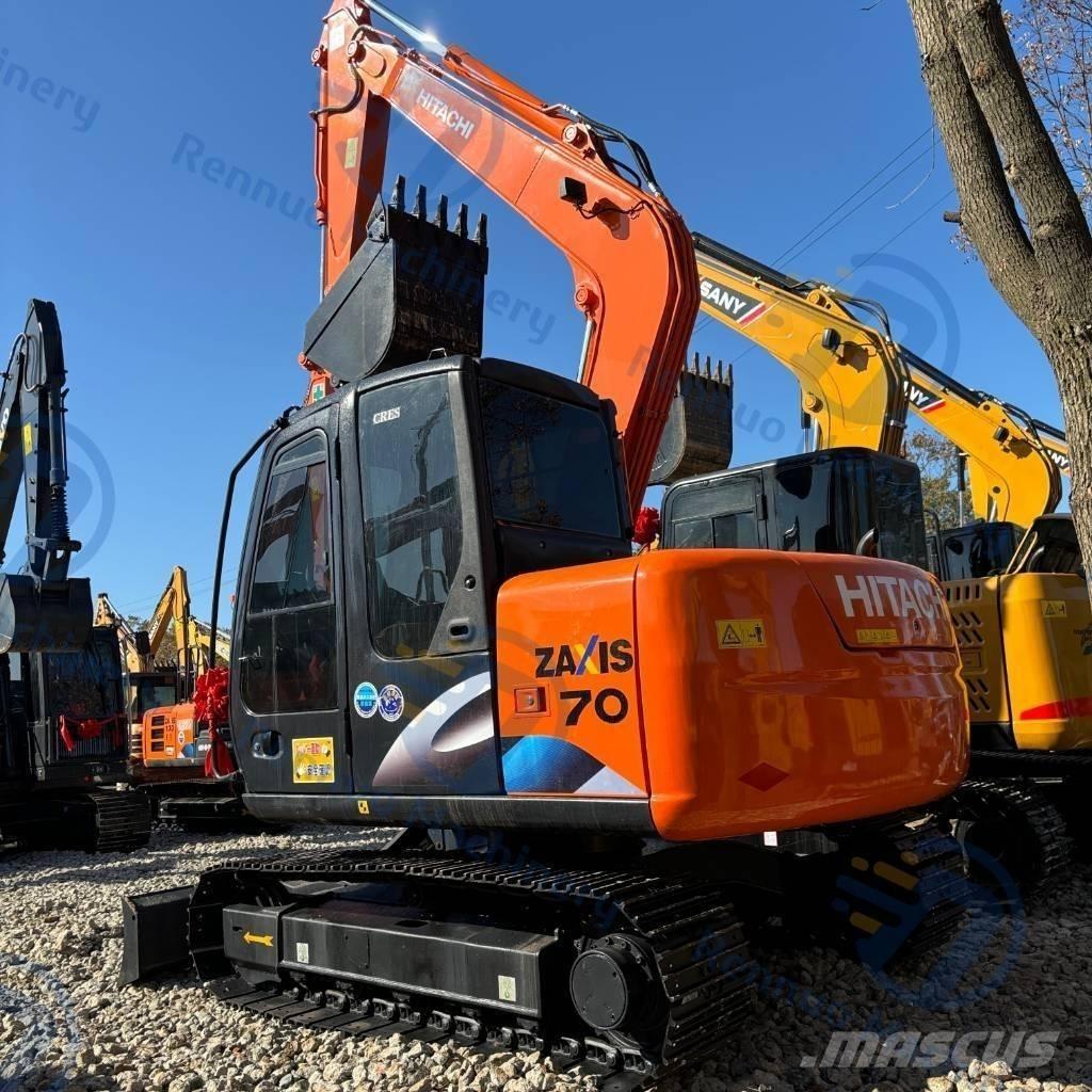 Hitachi ZX70 Minikaivukoneet < 7t